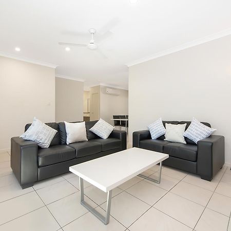 3 Bedroom Central Home Таунсвил Екстериор снимка